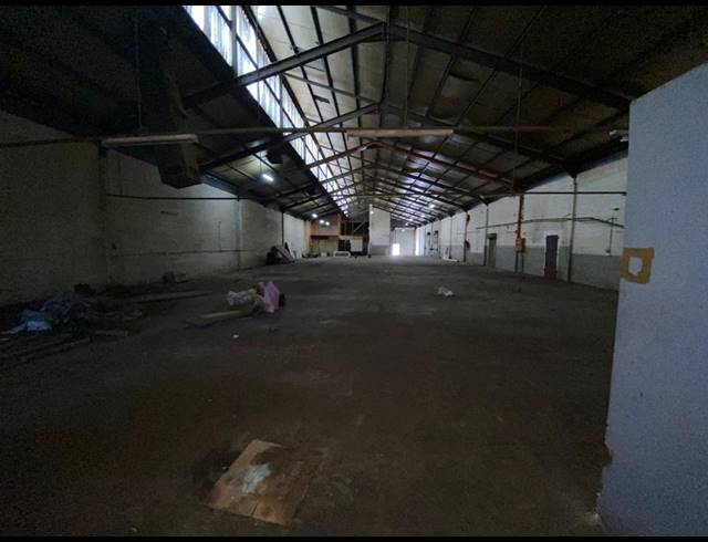 5,500M² WAREHOUSE TO LET IN MAITLAND
